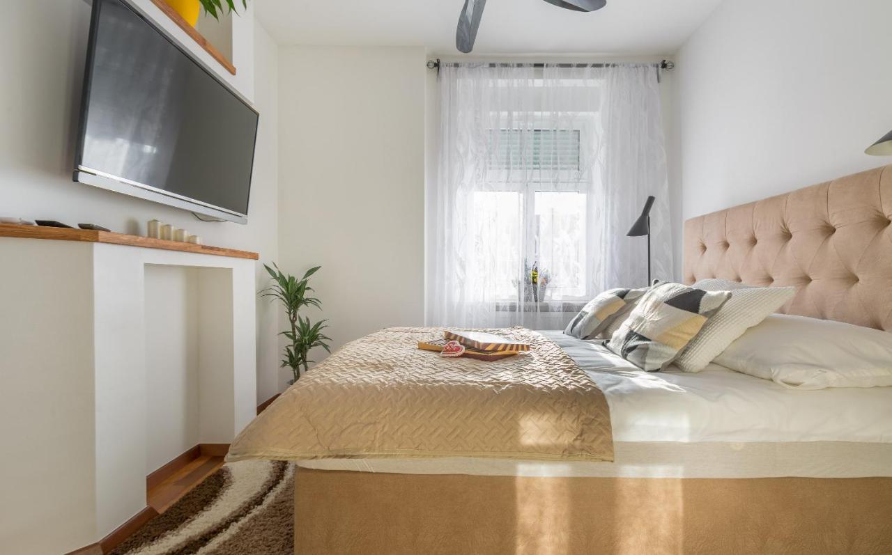 Palace Apartments By Zgrent Zagreb Extérieur photo