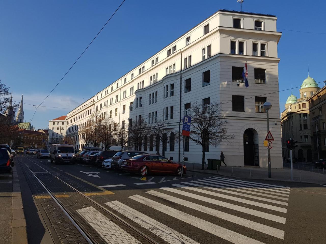 Palace Apartments By Zgrent Zagreb Extérieur photo