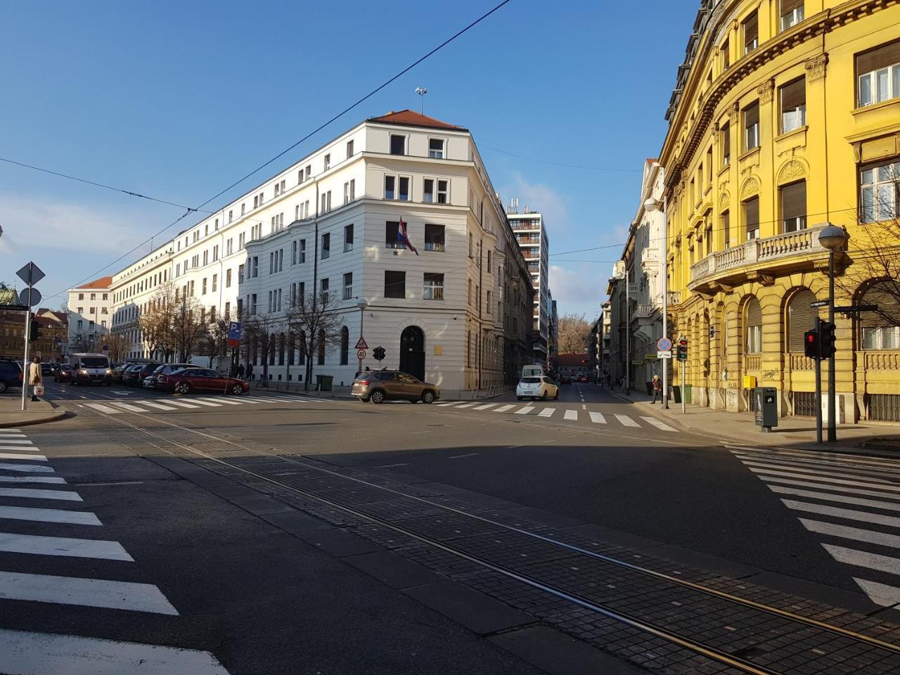 Palace Apartments By Zgrent Zagreb Extérieur photo